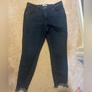 Loft Curvy Skinny frayed hem jeans
